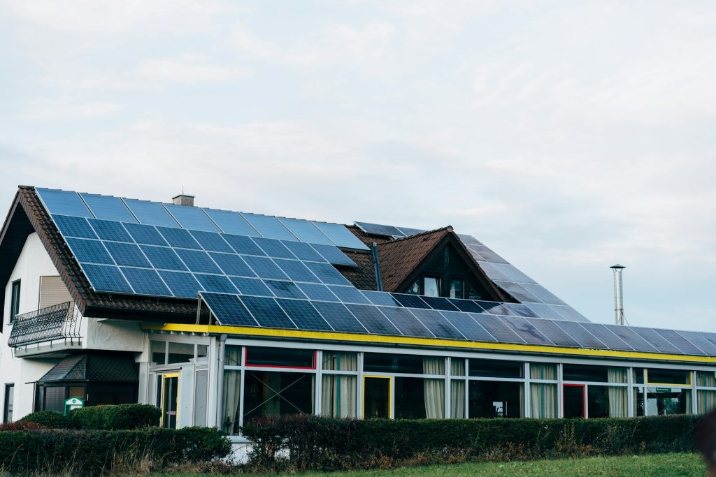 What's the Best Direction for Solar Panels? + Guide on Where to Place Your Panels